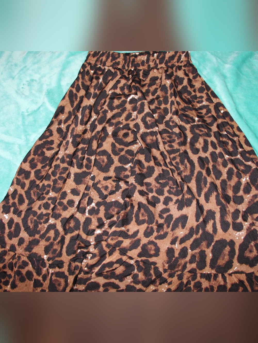Women's Leopard Print Skirt - Picture 2 of 7